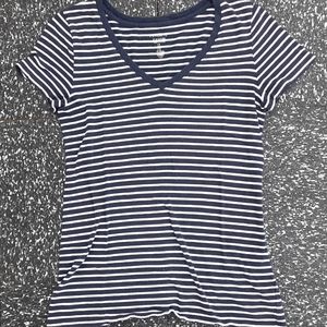 Gap V-neck striped Navy Tshirt, Small very soft light cotton